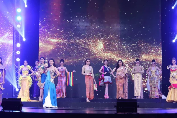 Bangkok Tailandia Julio 2017 Ronda Final Miss Reina Del Turismo —  Fotos de Stock