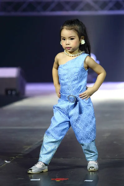 Bangkok Thailand July 2017 Kid Fashion Show Alicio Stain Lighting — 스톡 사진