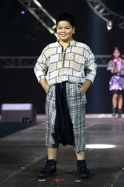 Bangkok Thailand July 2017 Kid Fashion Show Alicio Stain Lighting — 스톡 사진