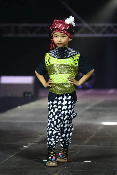 Bangkok Tailândia Julho 2017 Kid Fashion Show Alicio Com Estilo — Fotografia de Stock