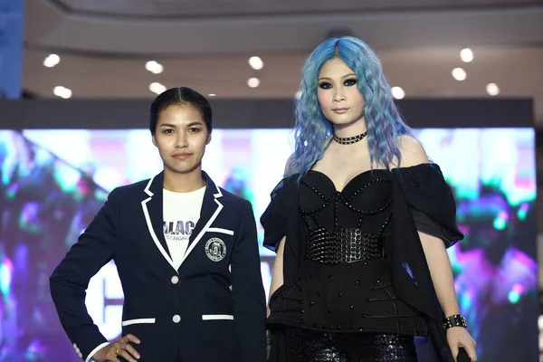 Bangkok Thailand August 2017 Hair Fashion Show Chalachol Academy Presenting — 스톡 사진