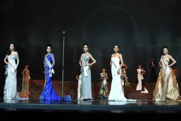 Phuket Таїланд Вересня 2017 Фінальний Раунд Miss Supranational Thailand 2017 — стокове фото