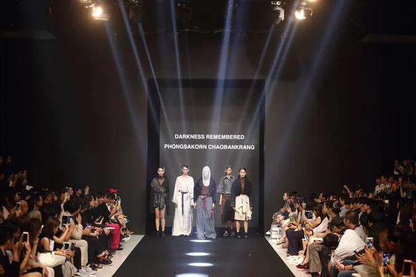 Bangkok Thailand Juni 2017 Fashion Show Pastraporn18 Fashion Graduate Showcase — Stockfoto