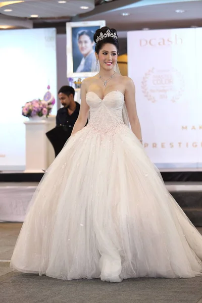 Бангкок Таїланд Січня 2017 Lifeford Bridal Make Contest Princess Cup — стокове фото