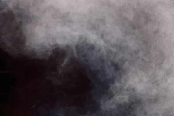 Πυκνά Χνουδωτά Παφ Λευκού Καπνού Και Ομίχλη Μαύρο Φόντο Αφηρημένα — Φωτογραφία Αρχείου