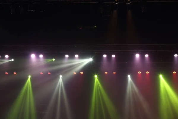 Par Lights Bundels Spotlight Ray Bewegende Verlichting Rack Constructie Stage — Stockfoto