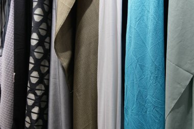 Kumaş Tekstil Renk Örnekleri 'nin pek çok stil tipi Satır, Döşeme bezi palet örnekleri, dünya çapında satın almak ve kalıp seçmek için perakende ve ticaret fuarı göstermek