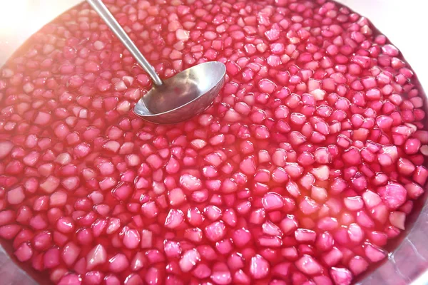 Postre Tailandés Harina Bola Roja Olla Grande Sartén Para Catering —  Fotos de Stock