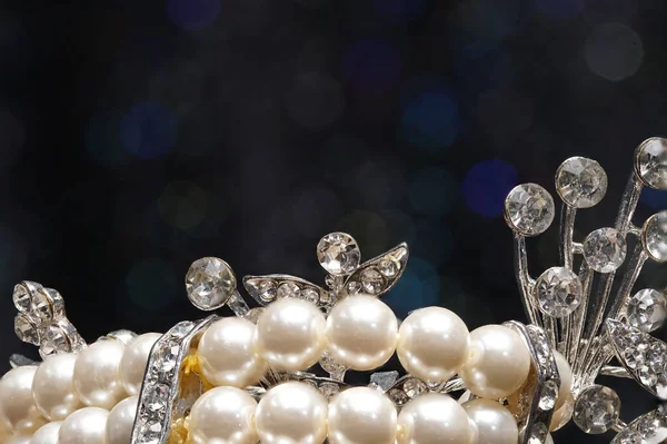 Υψηλής Αξίας Αξεσουάρ Gems Stone Gold Diamond Ruby Brace Κολιέ — Φωτογραφία Αρχείου