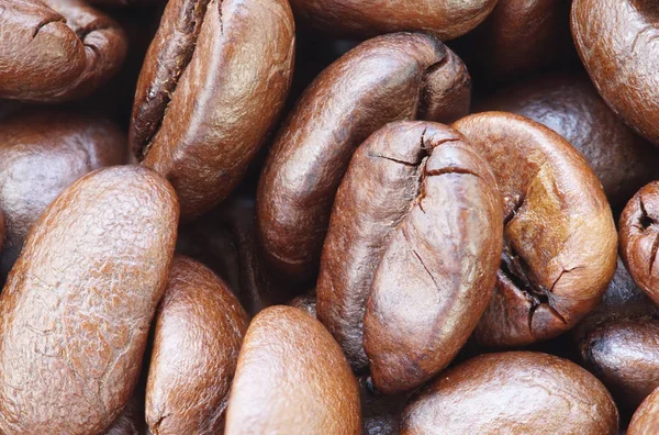 Bulk Rostade Kaffebönor Bordet Naturliga Fönster Belysning Hdr Makro Stapling — Stockfoto