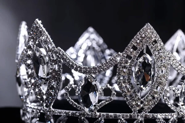 Diamond Silver Crown Miss Pageant Beauty Contest Crystal Tiara Jewelry — Stock Photo, Image