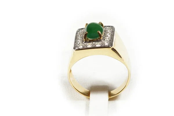 Hoogwaardige Edelstenen Accessoires Goud Diamant Jade Smaragd Ring Studio Verlichting — Stockfoto