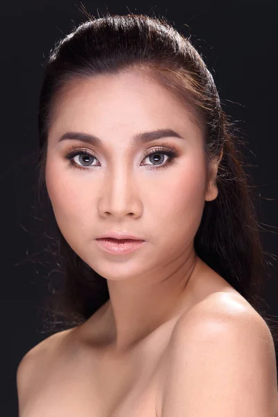 Beautiful Young Asian Woman Clean Fresh Skin Fashion Makeup Attractive — Stock Photo, Image