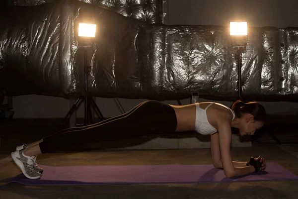 Asiatisk Smal Fitness Kvinna Motion Stretching Ben Armar Planking Muskel — Stockfoto
