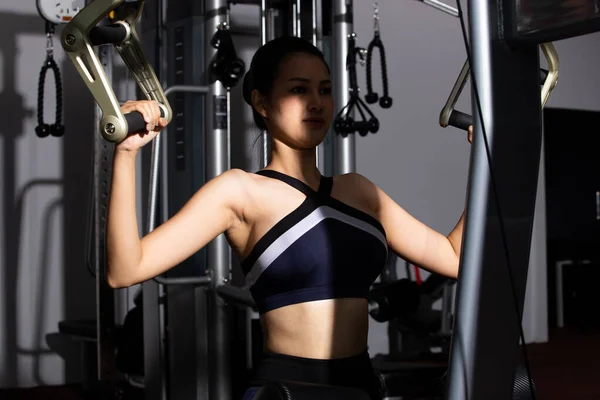 Asiatische Schlanke Fitness Frau Schwarze Haare Sport Übung Aufwärmen Auf — Stockfoto