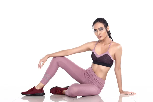 Asiática Hermosa Chica Fitness Sexy Lindo Negro Sujetador Deportivo Púrpura —  Fotos de Stock