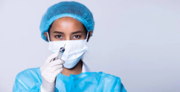 Asijské Krásné Lékař Zdravotní Sestra Žena Bezpečnostní Modré Uniformě Stetoskopem — Stock fotografie