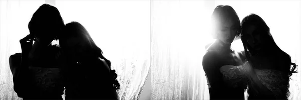 Sylwetka Czarny Biały Portret Pięknej Młodej Pary Lato Romantyczne Pragnienie — Zdjęcie stockowe