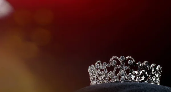 Silver Diamond Crown Miss Pageant Szépség Univerzum Világ Verseny Szikrázó — Stock Fotó