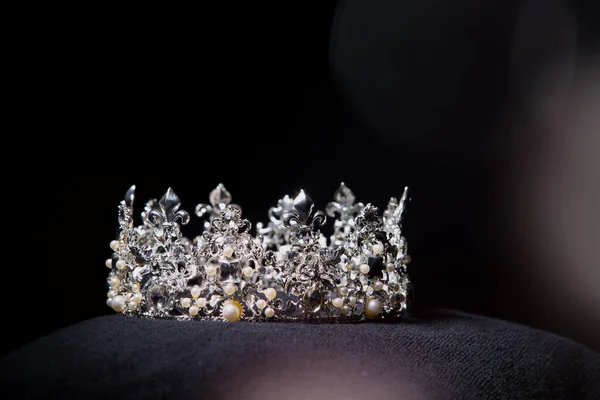 Diamond Silver Crown Miss Pageant Beauty Contest Crystal Tiara Jewelry — стокове фото