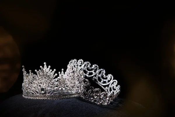 Diamentowa Srebrna Korona Konkurs Piękności Miss Biżuteria Crystal Tiara Zdobione — Zdjęcie stockowe