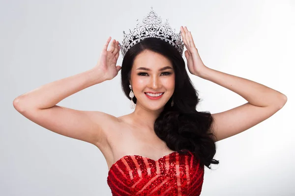 Portrait Von Miss Pageant Contest Asian Red Pailletten Abendkleid Mit — Stockfoto