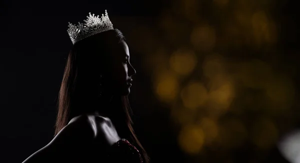 Retrato Miss Desfile Concurso Belleza Lentejuelas Vestido Noche Vestido Largo — Foto de Stock