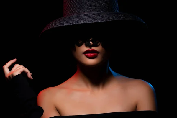 Young Tanned Skin Woman Wear Hat Lace Covers Eyes Red — Stock Photo, Image