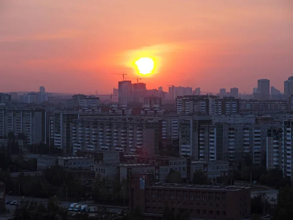 Єкатеринбург Заході Сонця Влітку Єкатеринбург Свердловська Область Росія — стокове фото