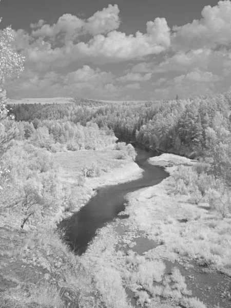 Rezerwat Przyrody Natura Uralu Górskiego Górskie Krajobrazy Czerwone Zdjęcie Podczerwień — Zdjęcie stockowe