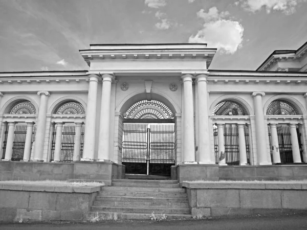 Het Huis Van Rastorgujev Kharitonov Infrarood Foto Nog Een Visioen — Stockfoto
