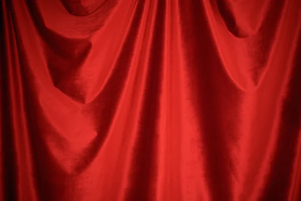 Червоний оксамитовий тканинний фон крупним планом — стокове фото