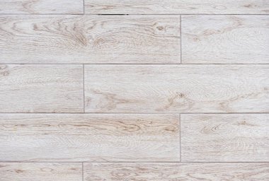 Tahta taklidi bej porselen fayanslar..