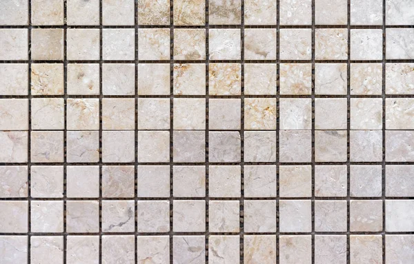 Keramiska mosaikplattor med bruna och beige rutor. — Stockfoto