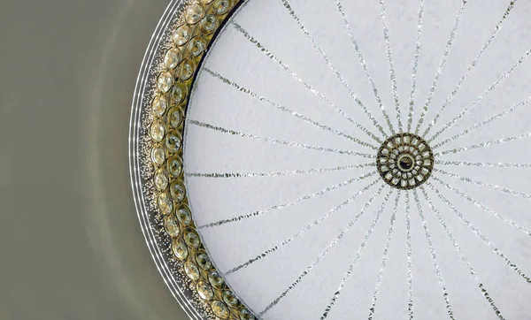 Crystal Chandelier Rays White Plafond Gilded Fringing — Stock Photo, Image