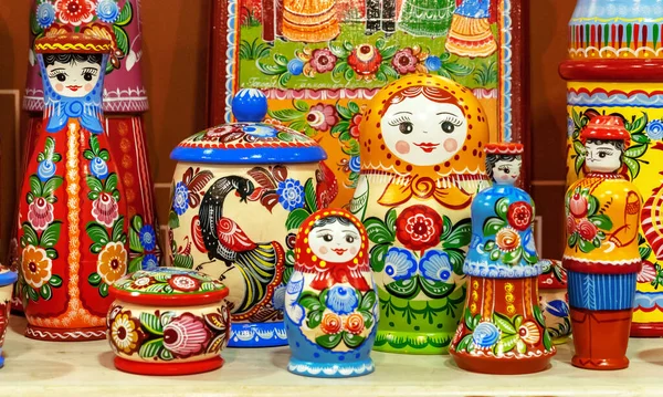 Bambola Legno Russa Matryoshka Souvenir Tradizionale Dalla Russia Una Bambola — Foto Stock