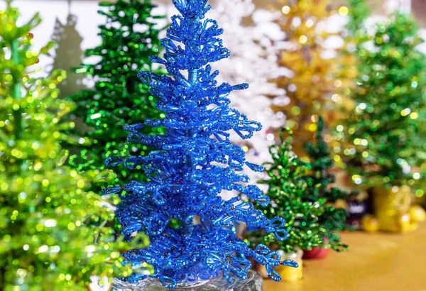 Gyöngyökből Készült Karácsonyfák Cristmas Dekorációk Technikában Beadwork — Stock Fotó
