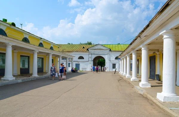 Arcos comerciales de Kostroma, Kostroma, Anillo de Oro de Rusia — Foto de Stock