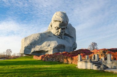 Memorial karmaşık Brest Kalesi kahramanı. Ana anıt cesaret