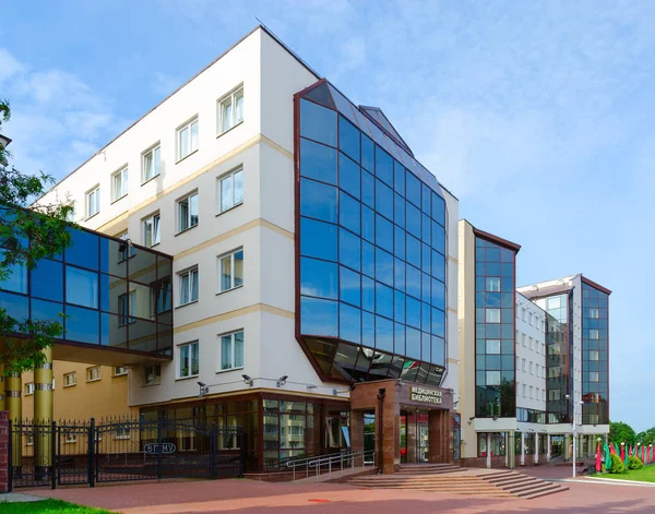 Biblioteca Médica de la Universidad Estatal de Vitebsk, Bielorrusia — Foto de Stock