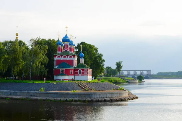 血、ウグリチ、ロシアに Tsarevich ドミトリーの教会 — ストック写真