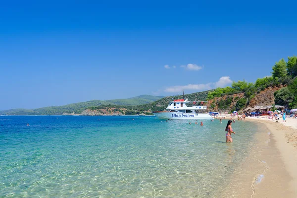 Pleasure boat at Sithonia Peninsula, Greece — Stock Photo, Image