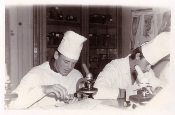 Students of Vitebsk Medical Institute at Department of Histology (vintage black and white photo 1987), Belarus 