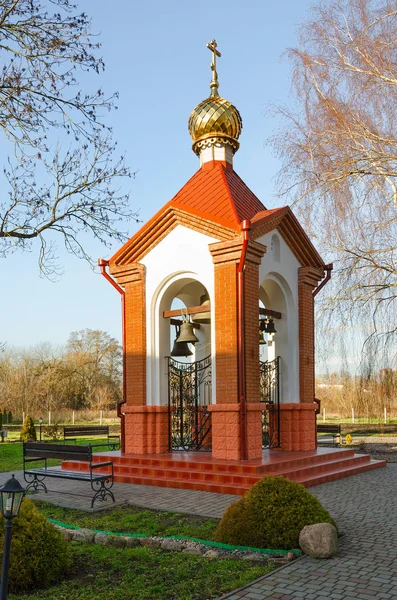 Campanile della Santa Natività del convento della Vergine Ortodossa, Brest, Bielorussia — Foto Stock