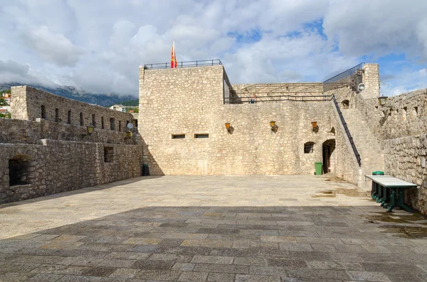 Benteng Laut (Forte Mare) di Kota Tua, Herceg Novi, Montenegro — Stok Foto