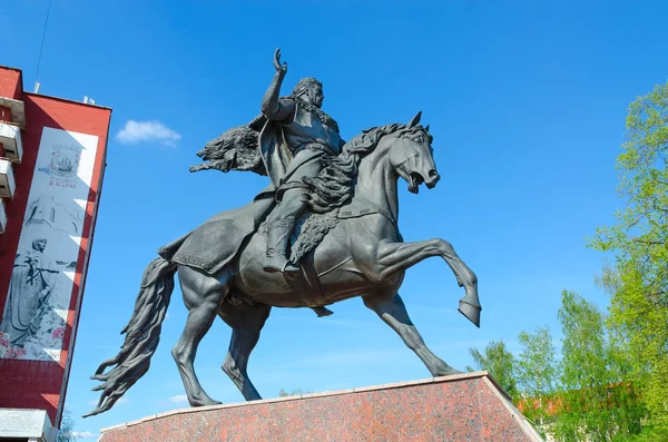 Monumento a Polotsk príncipe Vseslav Bryachislavich (Vseslav Charodey), Bielorrusia — Foto de Stock
