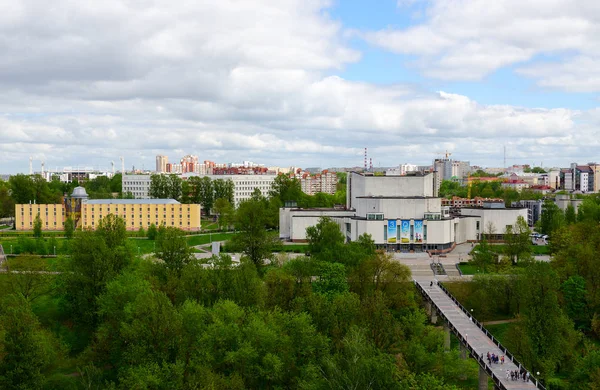 Vista superior da construção da sala de concertos Vitebsk, Bielorrússia — Fotografia de Stock