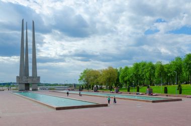 Memorial karmaşık üç süngü, Zafer Meydanı, Vitebsk, Beyaz Rusya