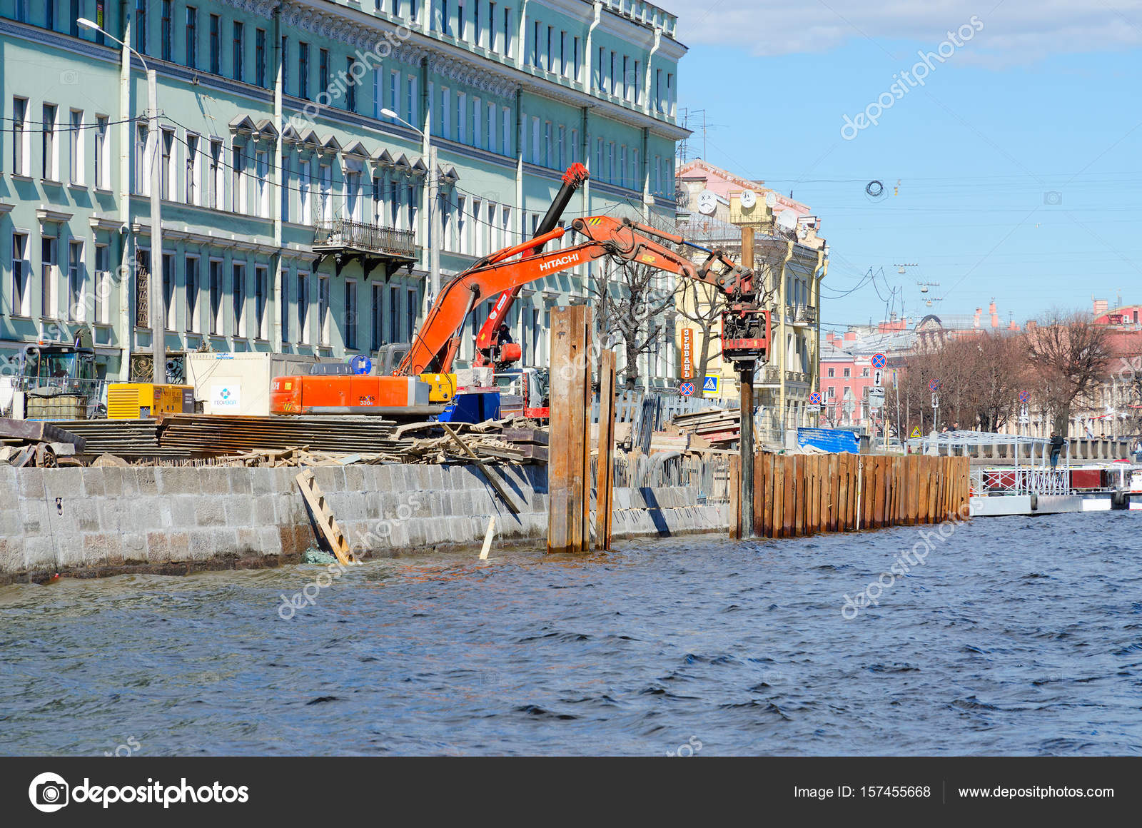 Reconstruction of Fontanka River embankment, St. Petersburg, Russia 