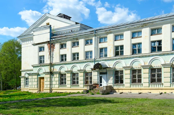Destruição da Casa de Oficiais, Polotsk, Bielorrússia — Fotografia de Stock